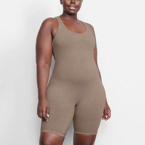 SKIMS Outdoor Mid Thigh Bodysuit - Desert